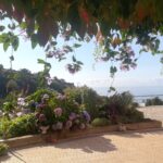 Schatten auf der Seitenterrasse. Meerblick einbegriffen!